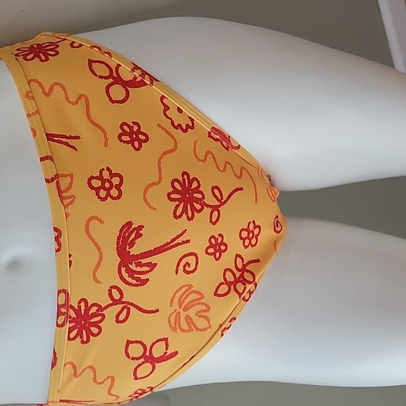 Inner Relm Wildfox Bikini - Picture 5 of 16